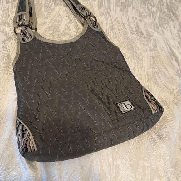 Cindy B Quilted Shoulder Bag - Picture 7 of 13